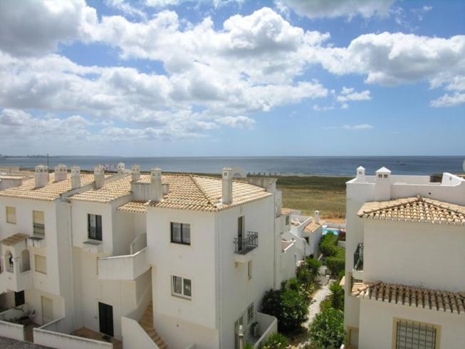 Casa Da Praia Para Ferias - Vila Pinheiro - Vivenda Johanna Villa Lagos Ngoại thất bức ảnh